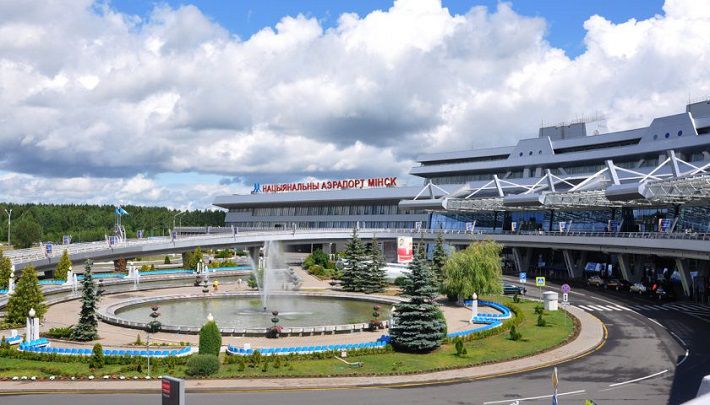 Аэропорт минск стоянка авто