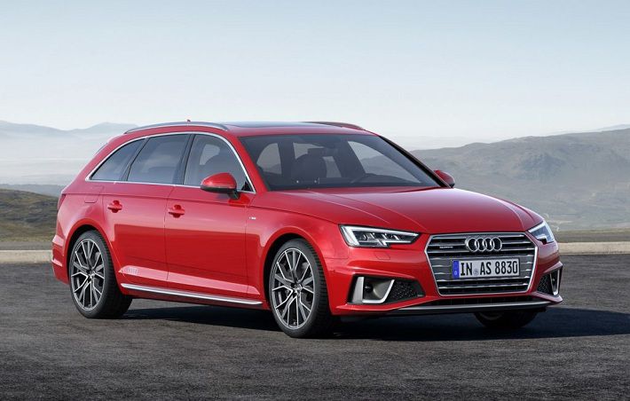 Компания Audi представила обновленные седан A4 и универсал A4 Avant‍
