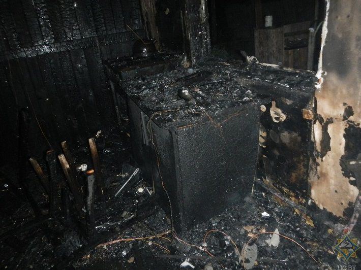 В Речице горел частный дом: погиб его хозяин