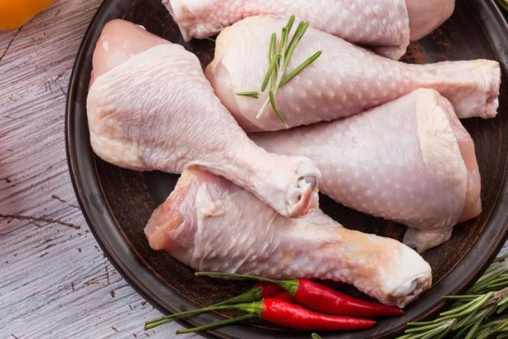 Определяем качество куриного мяса: советы и основные рекомендации