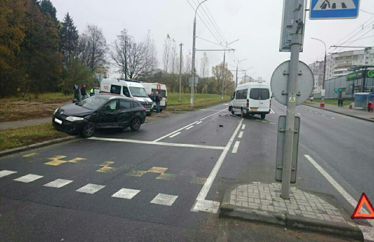 В Минске произошло ДТП с участием маршрутного такси