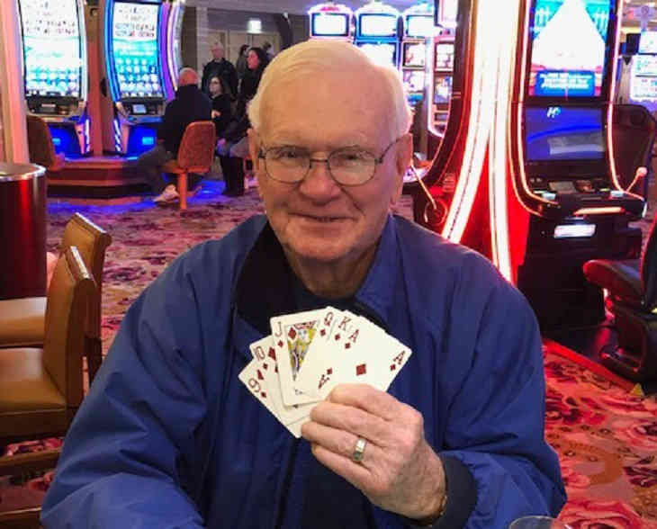 Американец выиграл в казино миллион, поставив всего $5