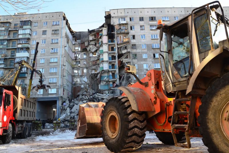 Подъезд жилого дома в Магнитогорске может снова обрушиться