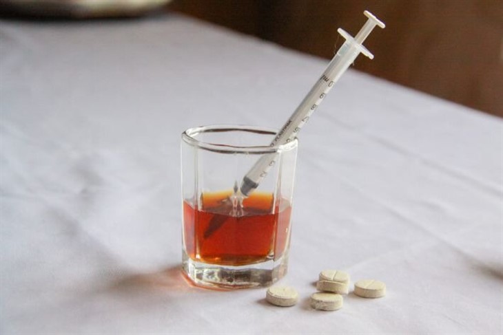 Мать решила избавиться от сына и попросила знакомого устроить ему несчастный случай