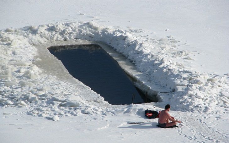Где в Минске окунуться в прорубь на Крещение 