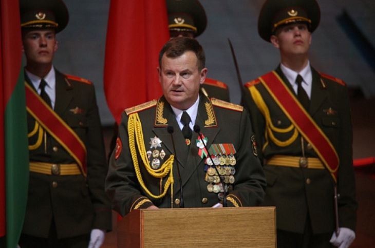 Министр Равков: контрактная армия не в состоянии защитить свое государство