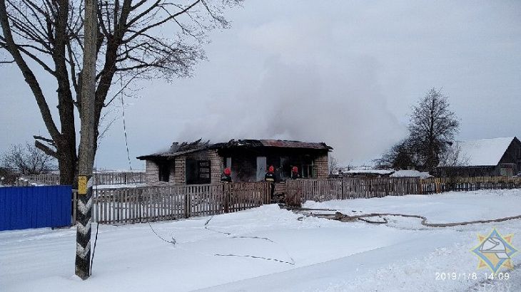 В Узденском районе горело здание фельдшерско-акушерского пункта