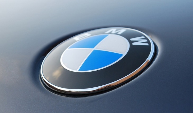 В Сети появилось первое изображение новой генерации BMW 7-Series
