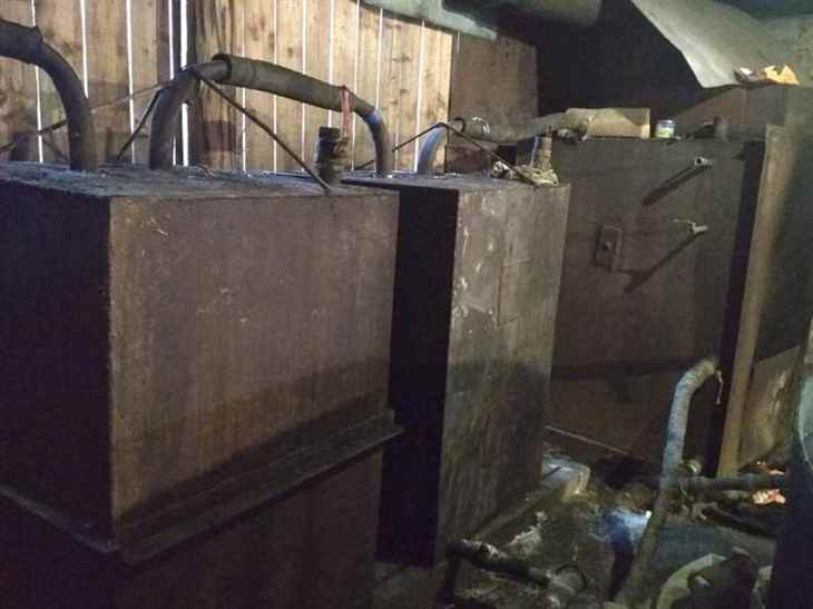 В Молодечненском районе обнаружен очаг самогоноварения: выявлен самогонный аппарат и почти тонна браги