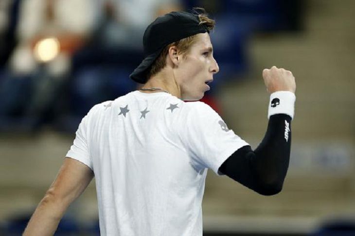Илья Ивашко вышел в финал теннисного турнира в Канберре
