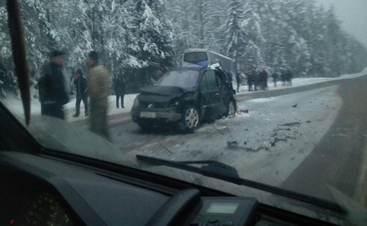 Под Плещеницами автобус с хоккеистами клуба Химик попал в ДТП