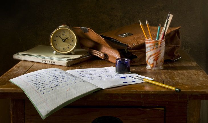 Психологи назвали веские причины начать писать от руки