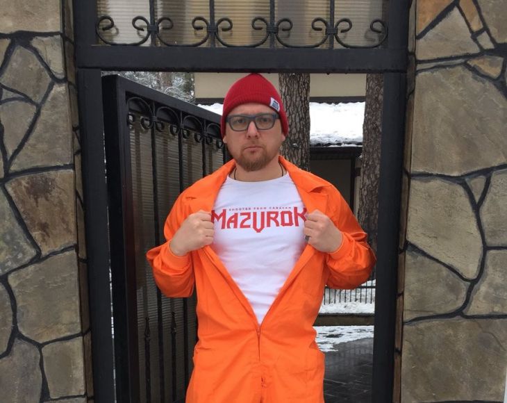 Зэк из Киева превратил домашний арест в модное шоу и насмешил даже полицию