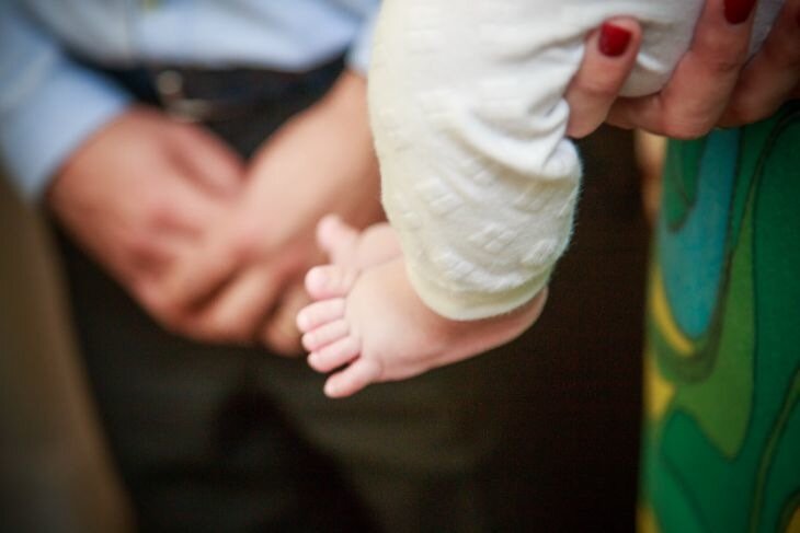 22-летняя мать успокаивала младенца с помощью водки. Ребенок умер 22-летняя мать успокаивала младенца с помощью водки. Ребенок умер