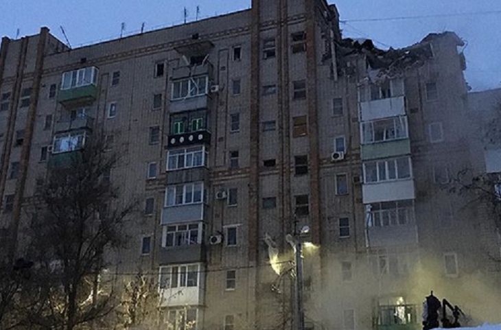 Количество жертв обрушения дома в Шахтах выросло до 5 человек 