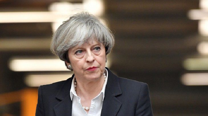 Доверие парламента: Мэй остается премьер-министром Великобритании 