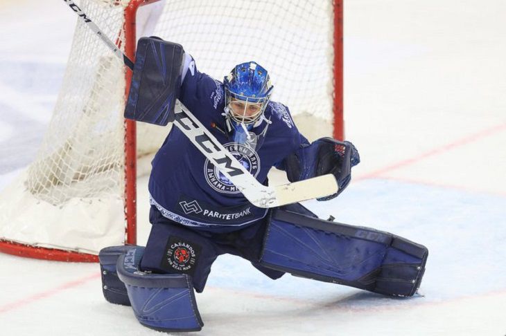 Минское «Динамо» отправило голкипера сборной в «Шахтер»