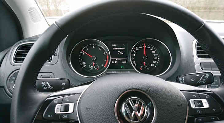 Volkswagen представил обновлённую версию китайской Jetta