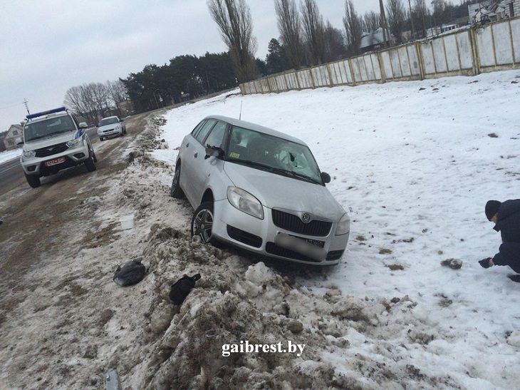 В Кобринском районе юный бесправник сбил женщину и убежал