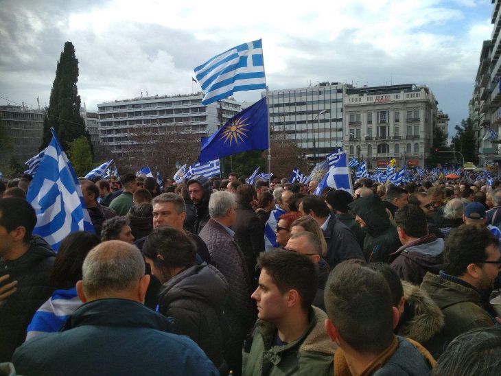 Во время беспорядков в Афинах пострадали 25 полицейских