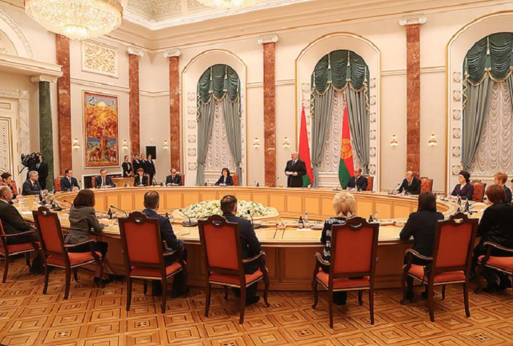 Новости сегодня: Лукашенко о науке и жуткое ДТП на трассе