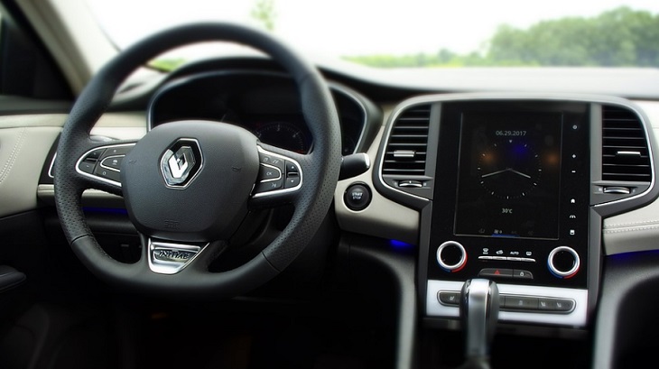 Renault тестирует предсерийную версию кроссовера Arkana Renault тестирует предсерийную версию кроссовера Arkana