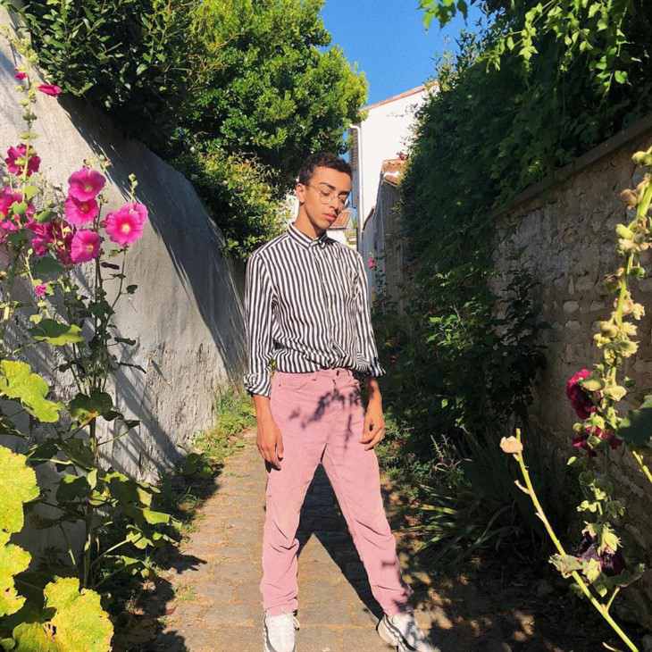 Францию на «Евровидении» представит эпатажный андрогин