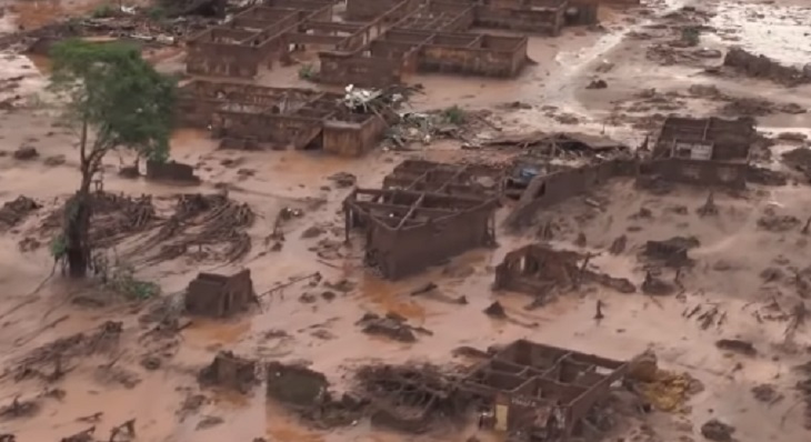 Число жертв прорыва дамбы в Бразилии увеличилось до 58