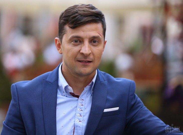 Зеленский вырвался на первое место в президентской гонке в Украине