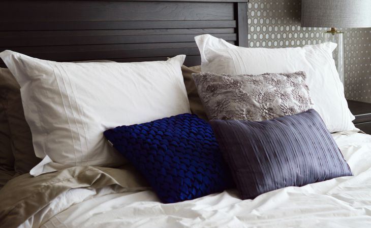 Как выбрать постельное белье: из какой ткани лучше?