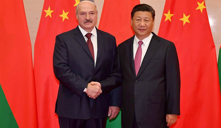 Лукашенко поздравил Си Цзиньпина с наступающим Праздником Весны