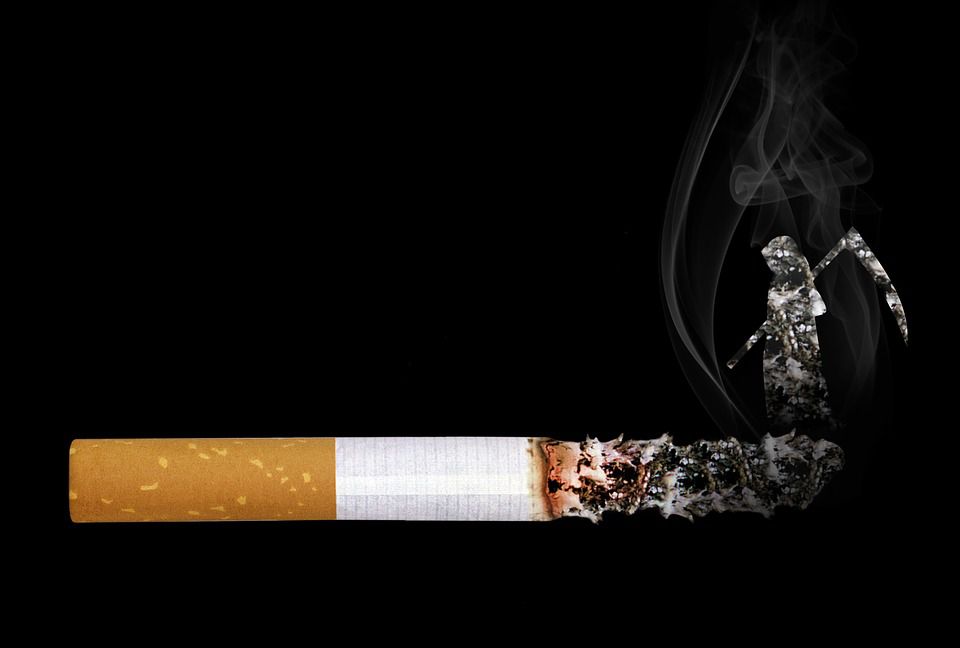 Врачи развеяли 5 мифов об отказе от курения 