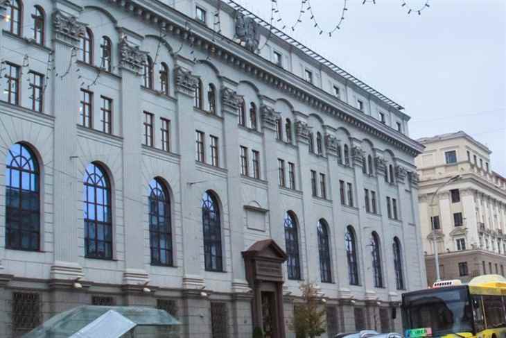 Лукашенко напомнил главе Нацбанка, что любят деньги