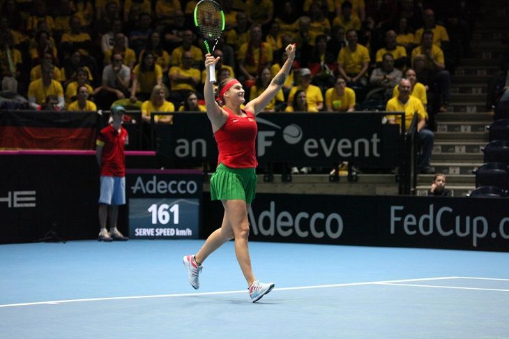 Соболенко снова победила: белорусские теннисистки вышли в полуфинал Кубка Федерации