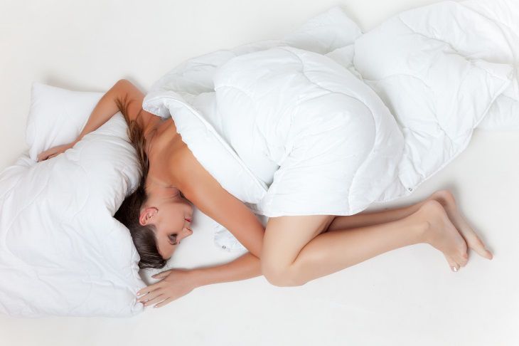 Академики выяснили, на какой стороне кровати лучше спать