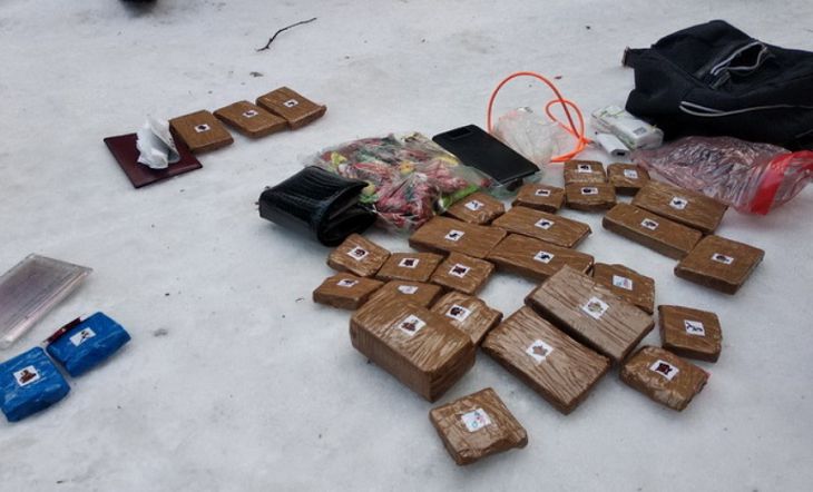 В Минске задержали сбытчиков гашиша из Москвы В Минске задержали сбытчиков гашиша из Москвы