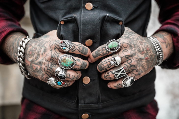 Ученые выяснили, что люди с татуировками любят риск