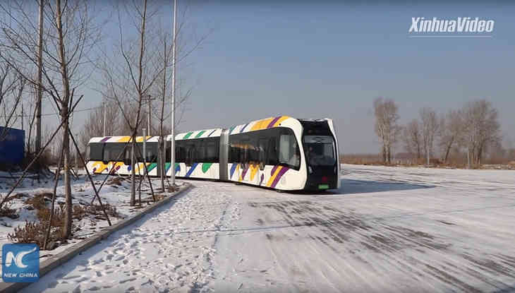 В Китае тестируют первый в мире поезд с виртуальными рельсами