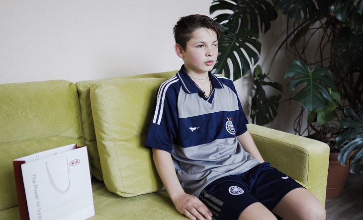 Матч БАТЭ – «Арсенал» откроет слабовидящий юноша