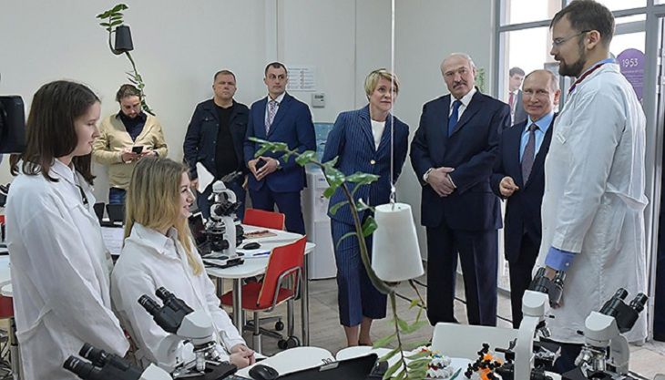 Лукашенко: Беларусь будет перенимать передовой опыт России в образовании
