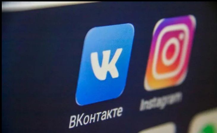 Блогеры глотают AirPods: кадры набрали миллион просмотров за сутки Блогеры глотают AirPods: кадры набрали миллион просмотров за сутки