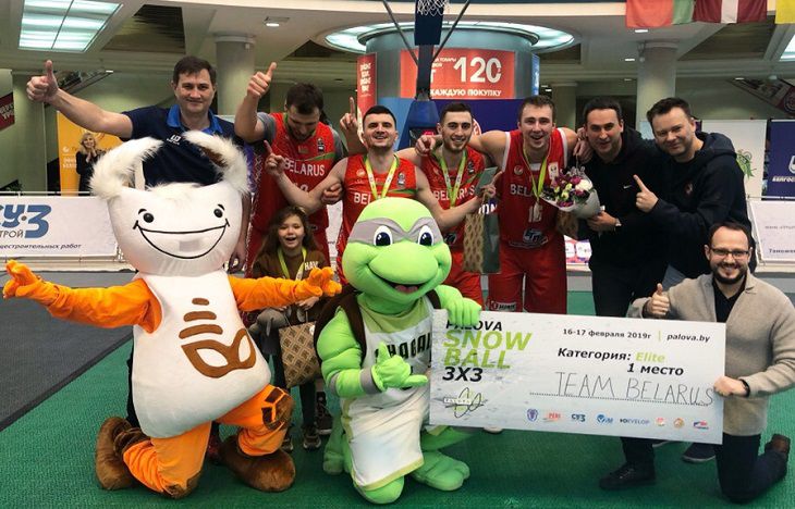 Белорусы выиграли баскетбольный турнир 3х3 в Минске