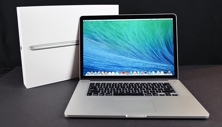 Apple представит новый MacBook Pro и монитор с разрешением 6K