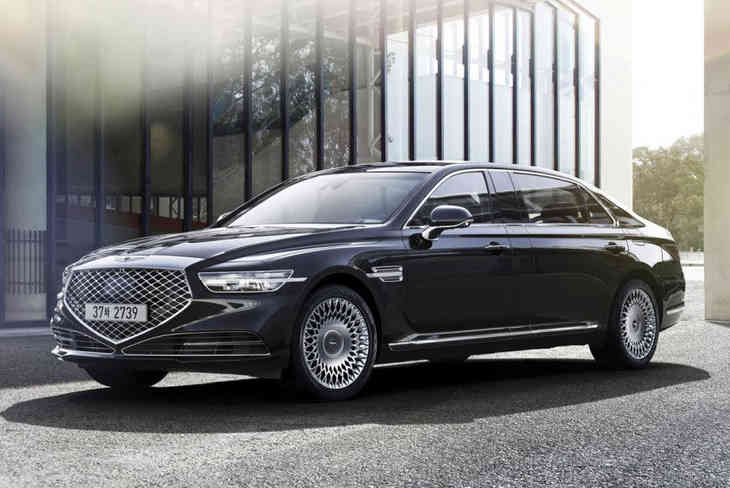 Genesis показала обновленный лимузин Genesis G90 L