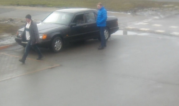 В Минске разыскивают угонщиков Mercedes В Минске разыскивают угонщиков Mercedes