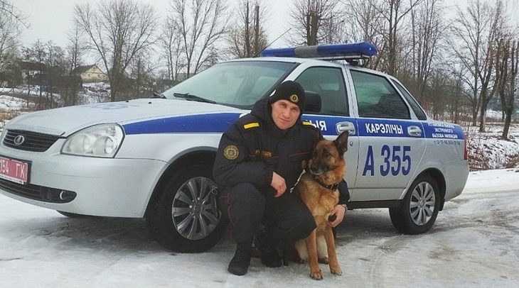 В Мире служебная овчарка помогла задержать преступников