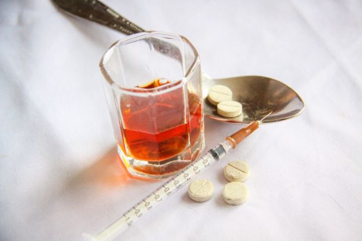 Известный телеведущий скончался во время плотских утех с мужчиной от передозировки Известный телеведущий скончался во время плотских утех с мужчиной от передозировки