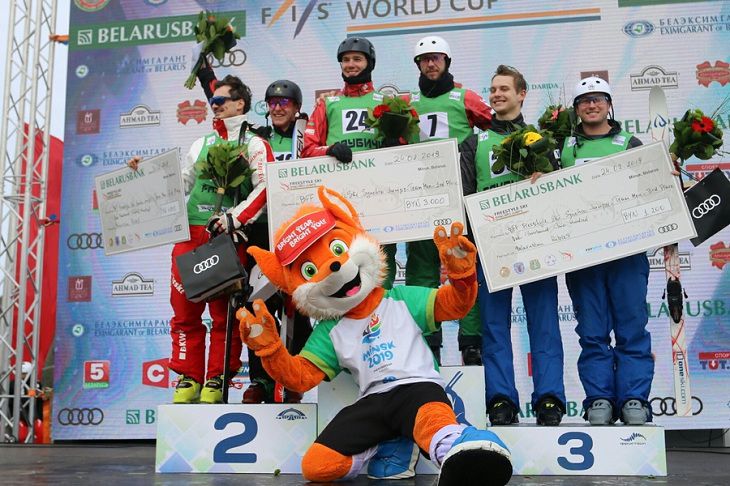 Белорусы победили в первом в истории международном турнире по синхронным прыжкам