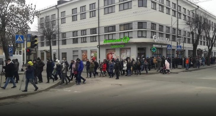 Новый протест в Бресте: более 150 противников завода вышли на площадь Новый протест в Бресте: более 150 противников завода вышли на площадь