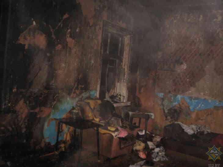 На пожаре в Осиповичах погибла женщина, её личность устанавливается
